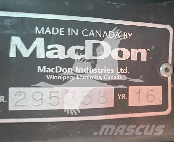 MAC DON FD75D コンバイン・ハーベスター・ヘッド