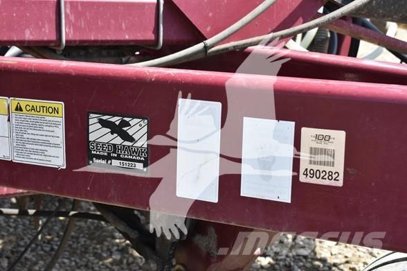 Seed Hawk 8412 ドリル