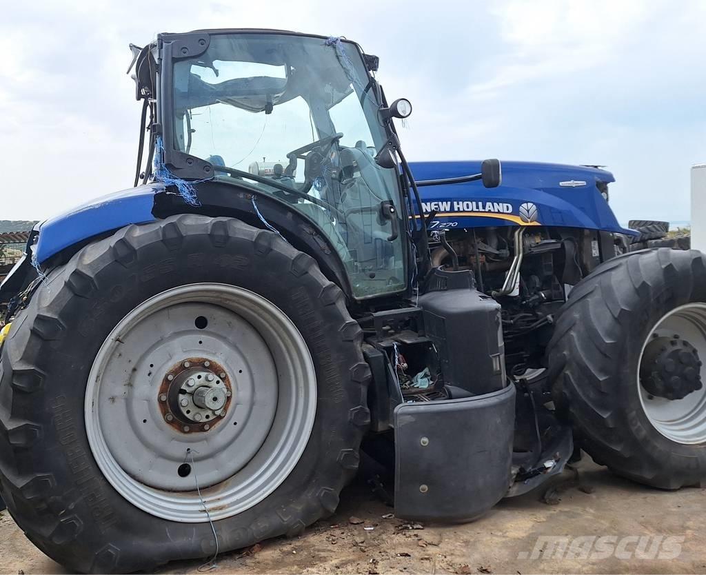 New Holland T 7.270 トラクター