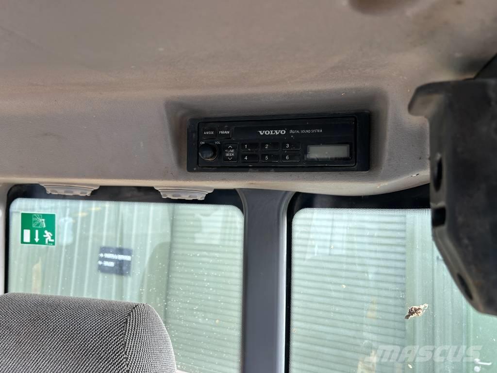 Volvo EC 55 C ミニ油圧ショベル 7t以下（ミニユンボ・ミニディガー）