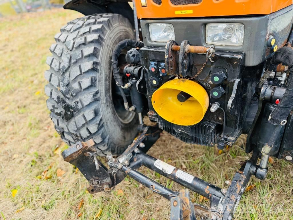 Reform Mounty 110V ユーティリティーツールキャリア