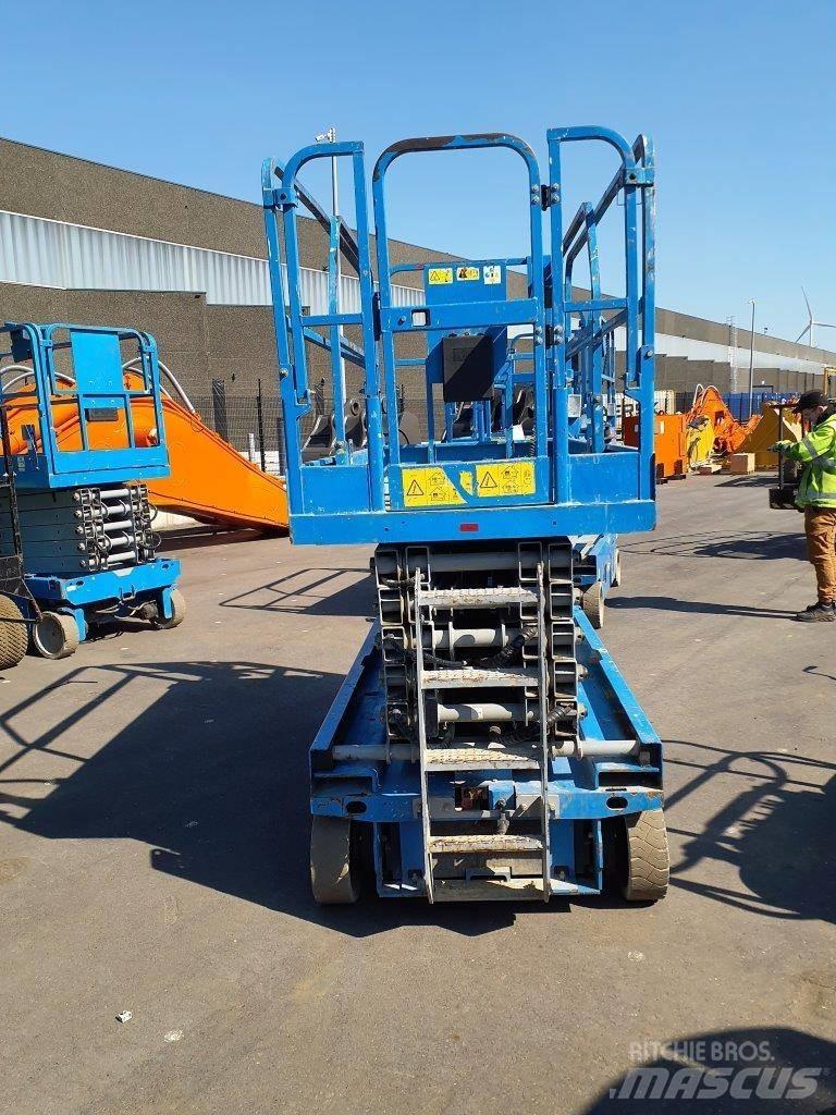 GENIE GS4047 シザースリフト