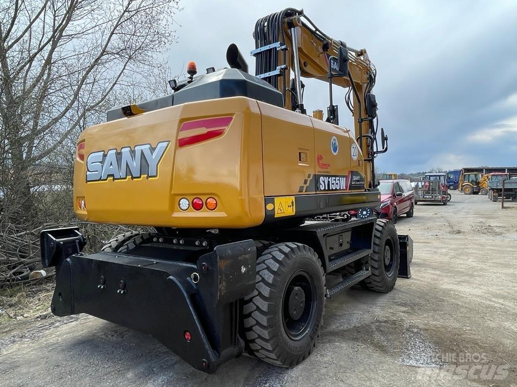 Sany SY155W ホイール式油圧ショベル（パワーショベル・ユンボ・バックホー）