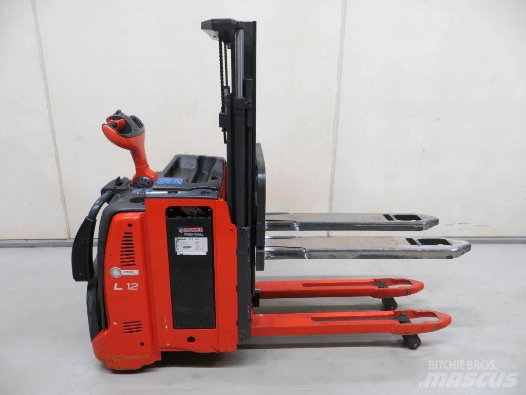 Linde L12L AP 自走式スタッカー