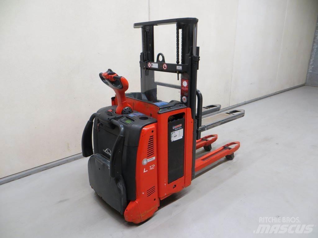 Linde L12L AP 自走式スタッカー