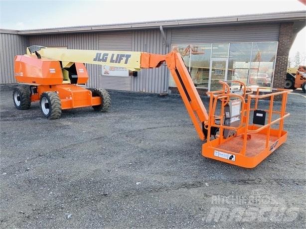 JLG 660 SJ ブームリフト　直伸型