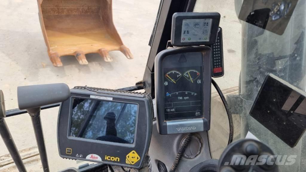 Volvo EC 300 D L 大型油圧ショベル12t以上（パワーショベル・ユンボ）
