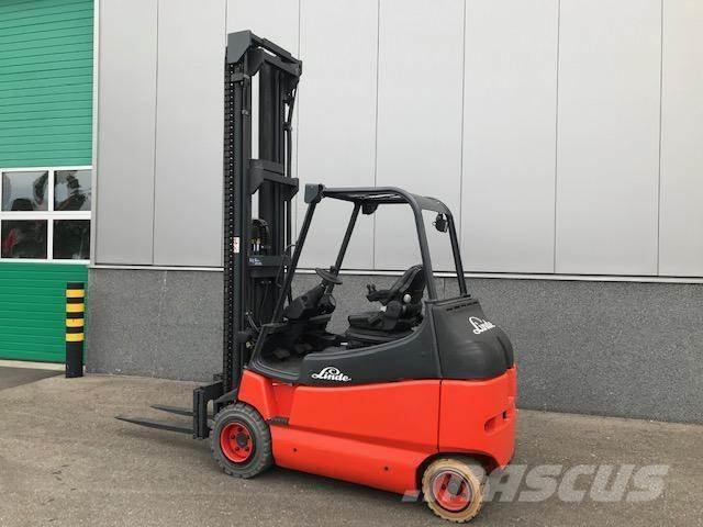 Linde E25/600-02 バッテリーフォークリフト