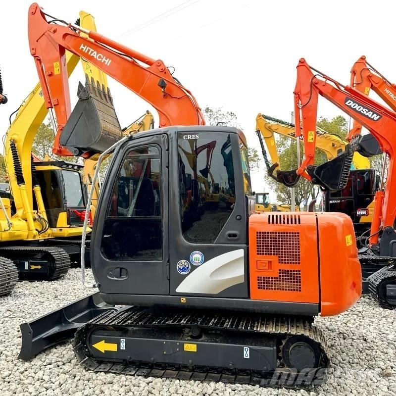 Hitachi ZX 60 ミニ油圧ショベル 7t以下（ミニユンボ・ミニディガー）