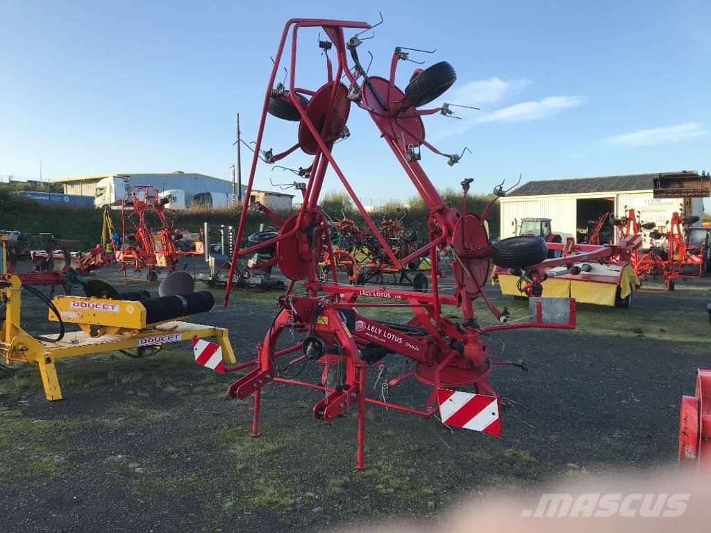 Lely LOTUS 770 テッダー・テッダーレーキ