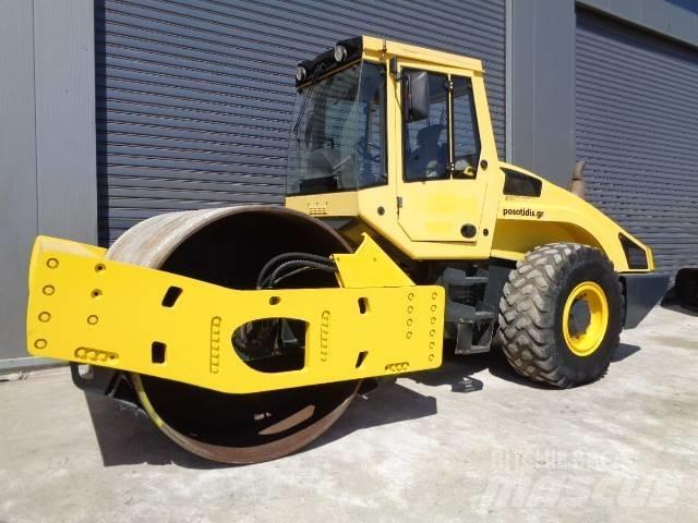 Bomag BW 219 D H-4 振動ローラ