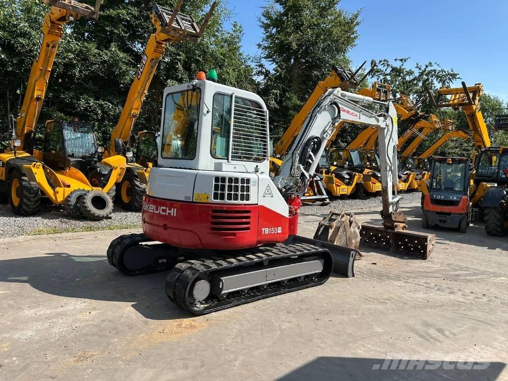 Takeuchi TB 153 FR 中型油圧ショベル 7ｔ-12ｔ（ユンボ・パワーショベル・バックホー）
