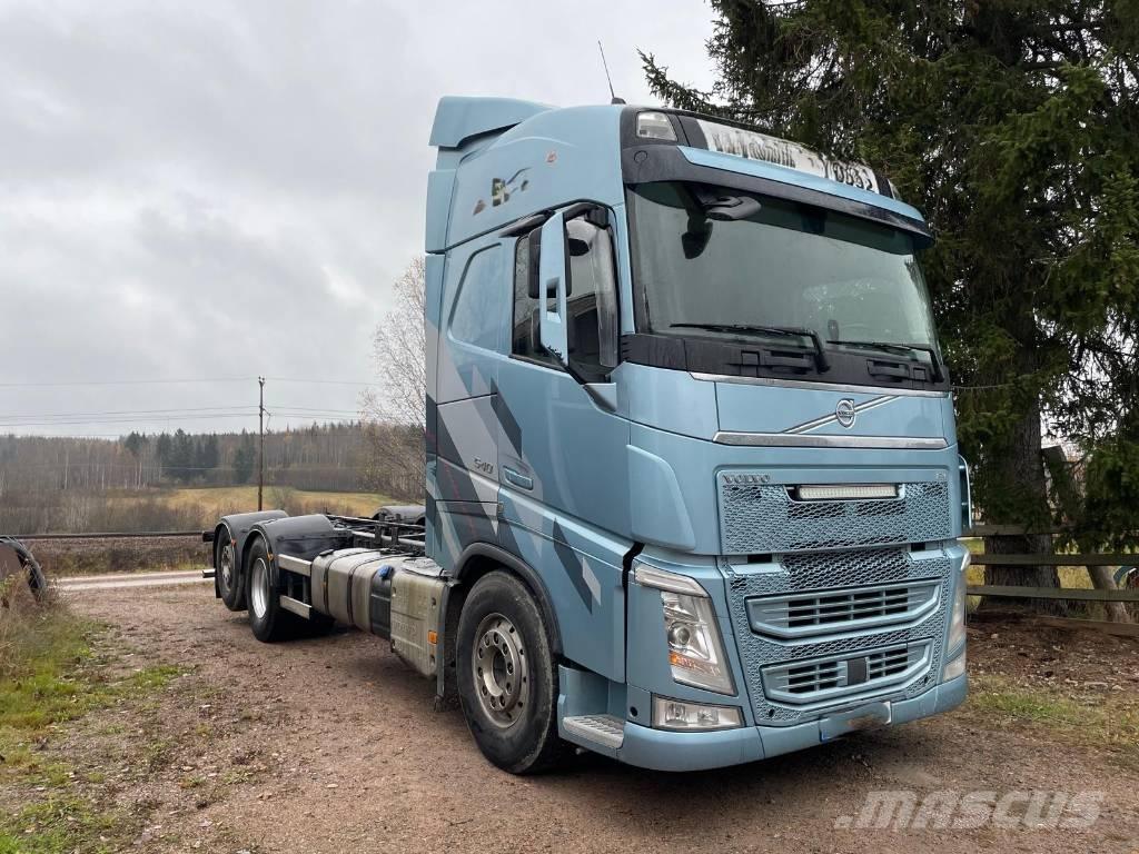 Volvo FH 13 540 キャブ付きシャーシ