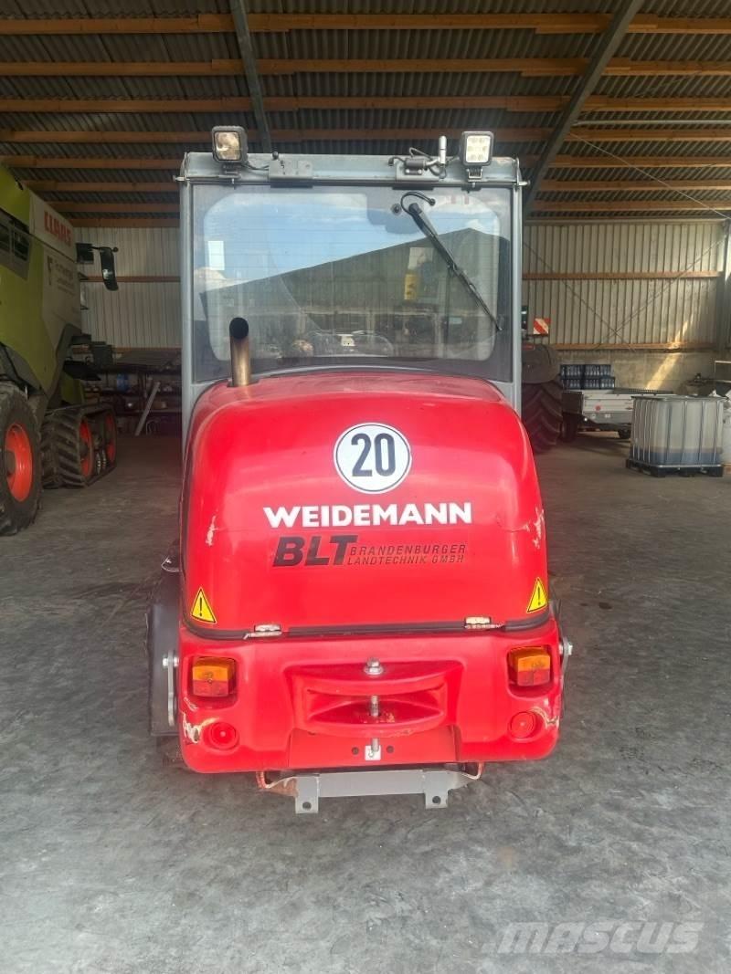 Weidemann 2070LPT テレスコーピックハンドラー