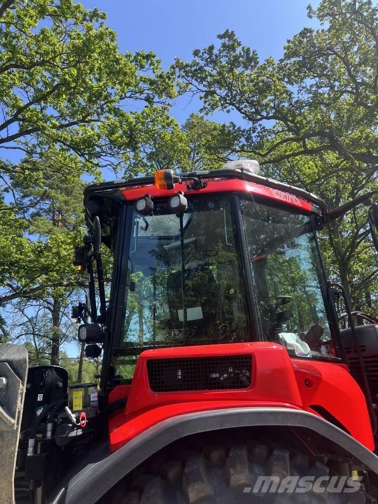 Huddig 1370 バックホーローダー