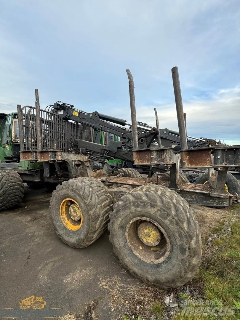 John Deere 1910E フォワーダー