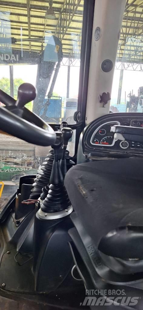 JCB 3 CX ECO バックホーローダー