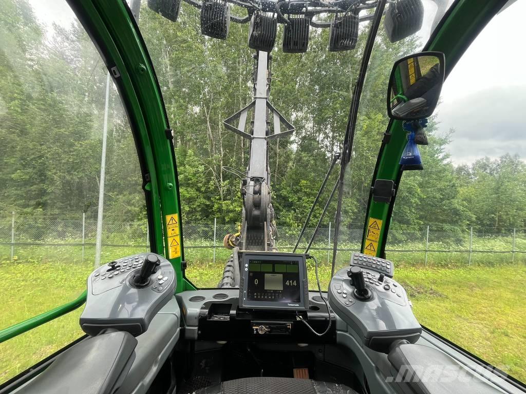 John Deere 1470 E ハーベスター
