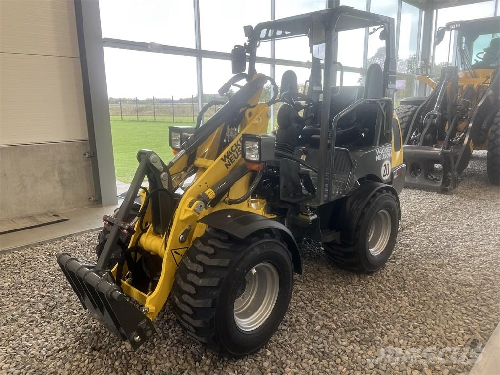 Wacker Neuson WL 25 ホイールローダー・タイヤショベル