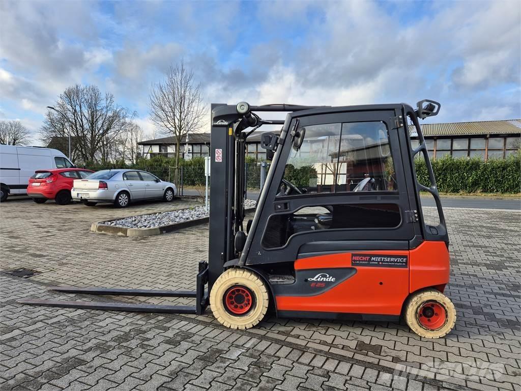 Linde E25L-01- バッテリーフォークリフト