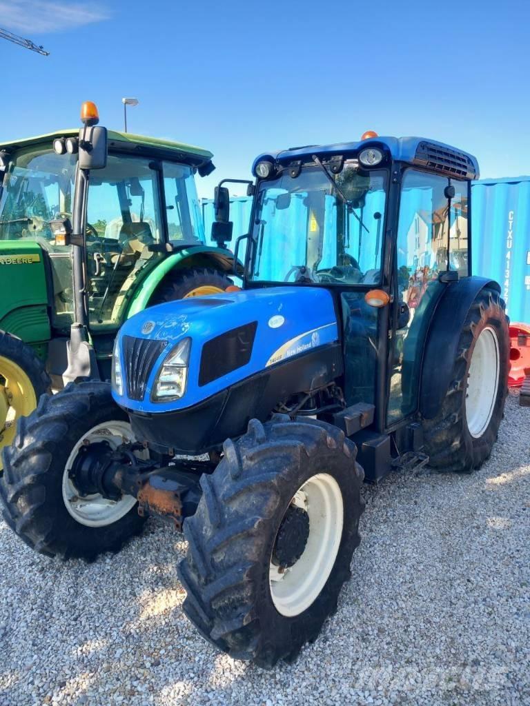 New Holland T4040F トラクター