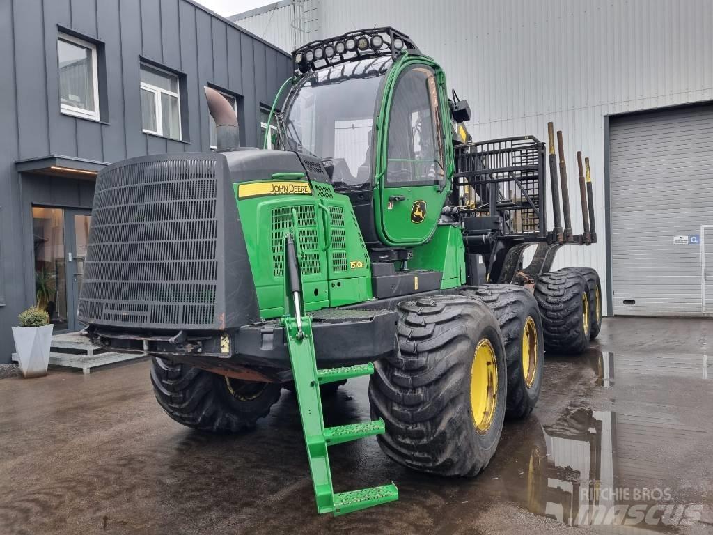 John Deere 1510 E フォワーダー