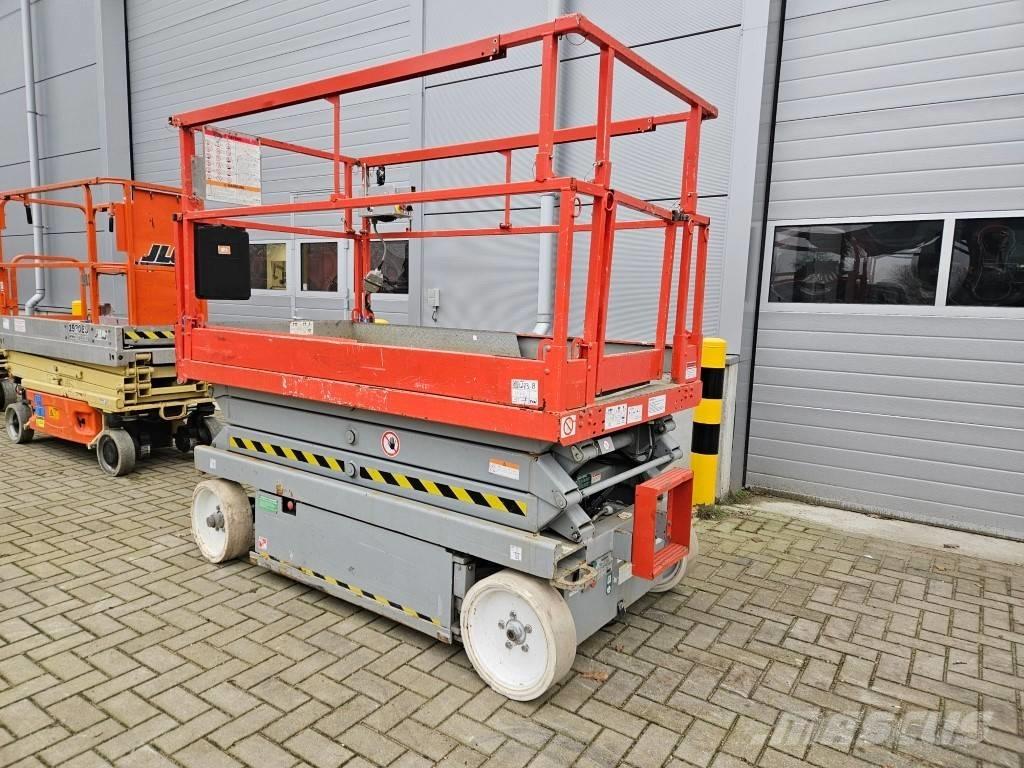 SkyJack SJ 4620 シザースリフト