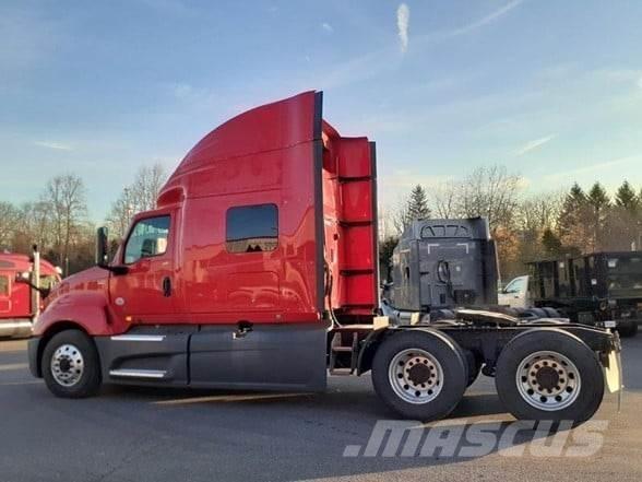 International LT 中古トラクターヘッド | トレーラーヘッド