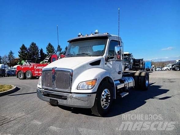 Kenworth T380 キャブ付きシャーシ