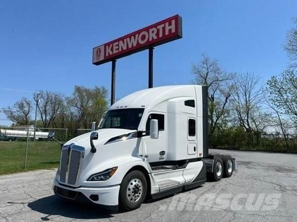 Kenworth T680 中古トラクターヘッド | トレーラーヘッド