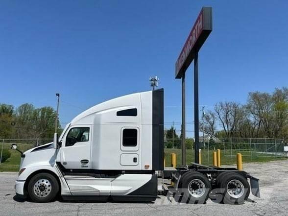 Kenworth T680 中古トラクターヘッド | トレーラーヘッド