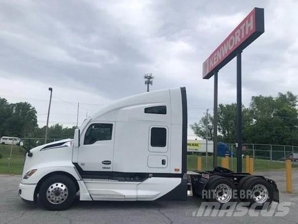 Kenworth T680 中古トラクターヘッド | トレーラーヘッド