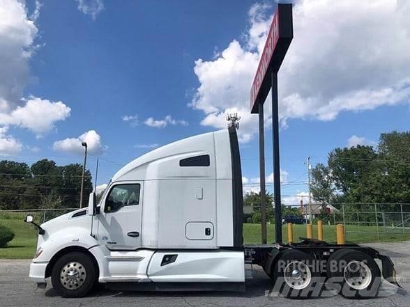 Kenworth T680 中古トラクターヘッド | トレーラーヘッド