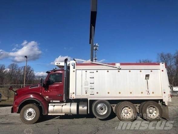 Kenworth T880 ダンプ