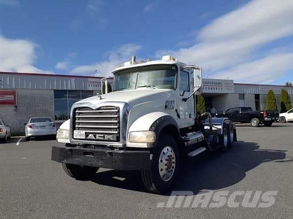 Mack GRANITE CTP713 中古トラクターヘッド | トレーラーヘッド