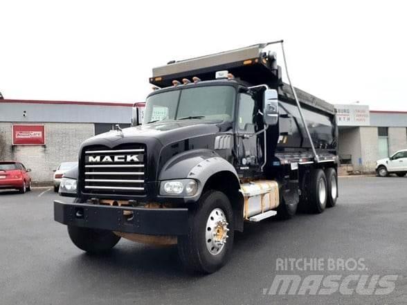 Mack GRANITE GU713 ダンプ