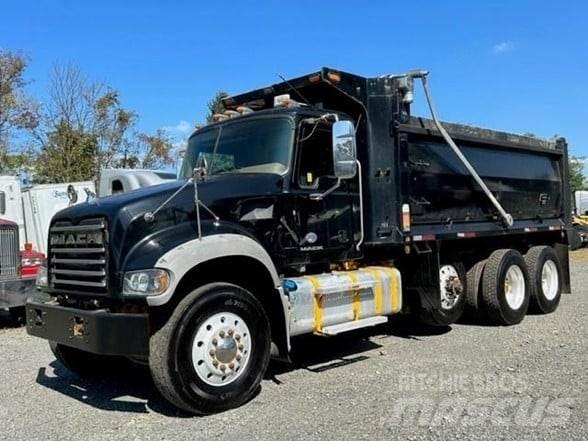 Mack GRANITE GU713 ダンプ