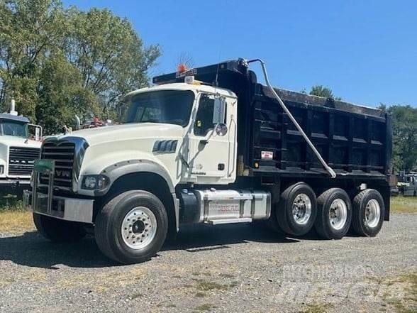 Mack GRANITE GU713 ダンプ