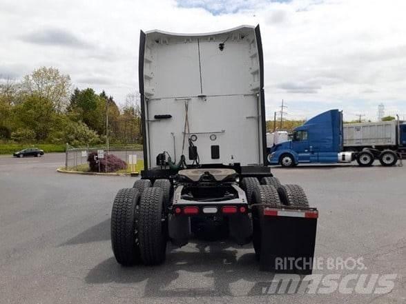 Peterbilt 579 中古トラクターヘッド | トレーラーヘッド