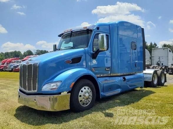 Peterbilt 579 中古トラクターヘッド | トレーラーヘッド