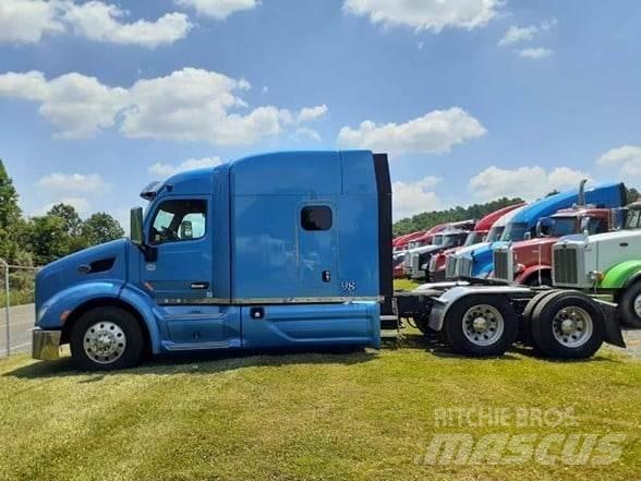 Peterbilt 579 中古トラクターヘッド | トレーラーヘッド