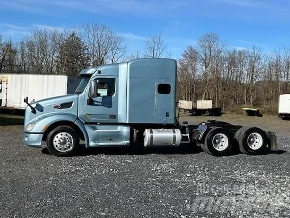 Peterbilt 579 中古トラクターヘッド | トレーラーヘッド