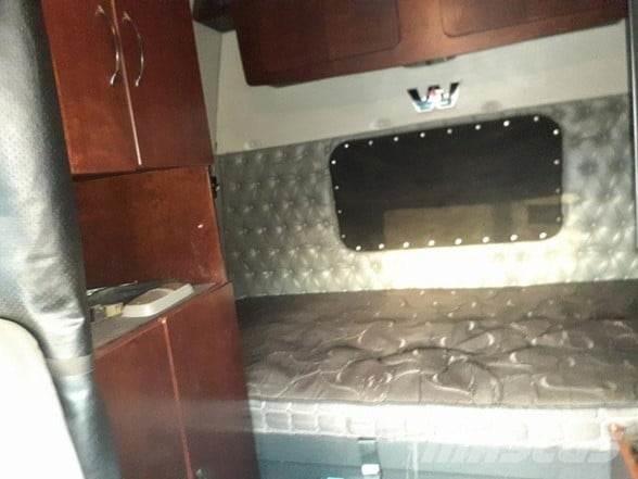 Western Star 4900 中古トラクターヘッド | トレーラーヘッド
