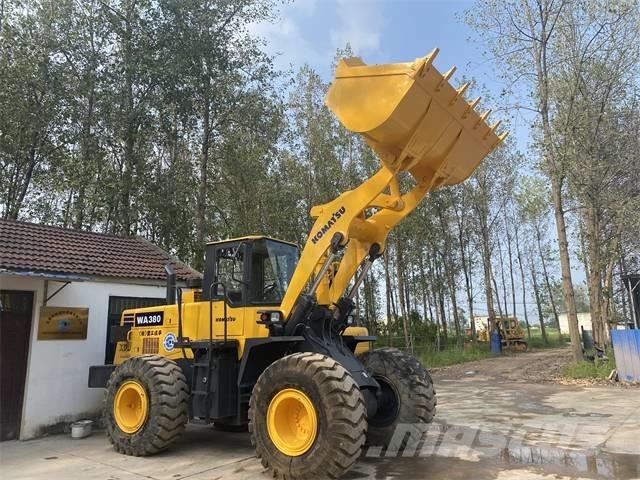 Komatsu WA380 ホイールローダー・タイヤショベル