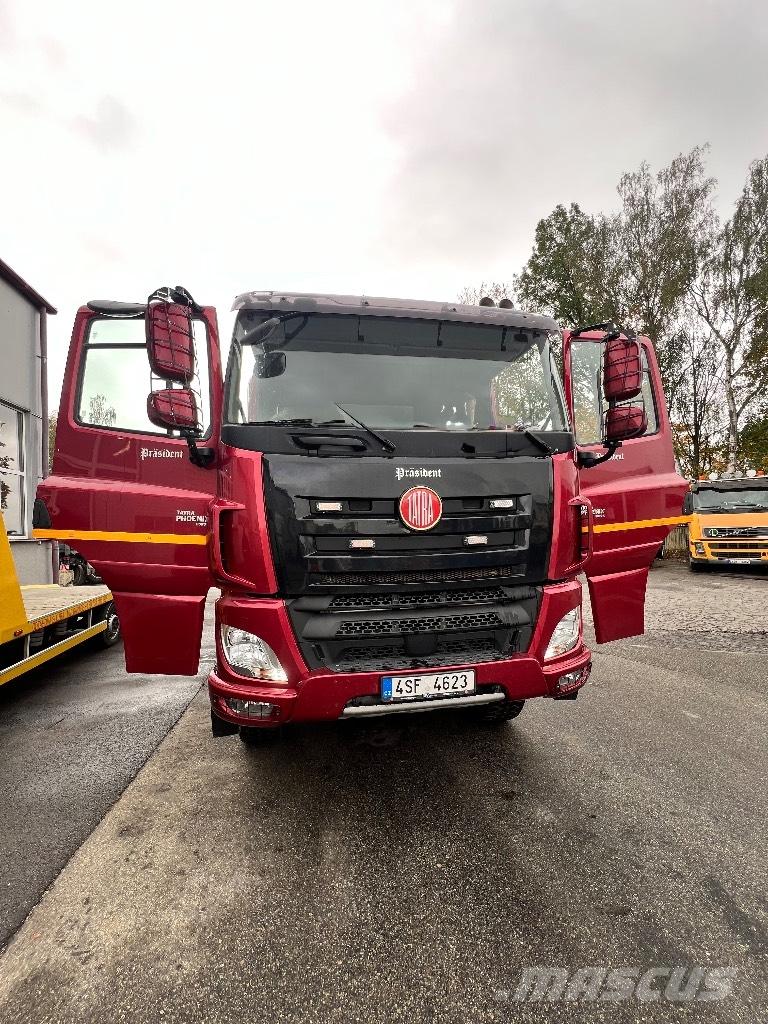 Tatra T158 平ボディー