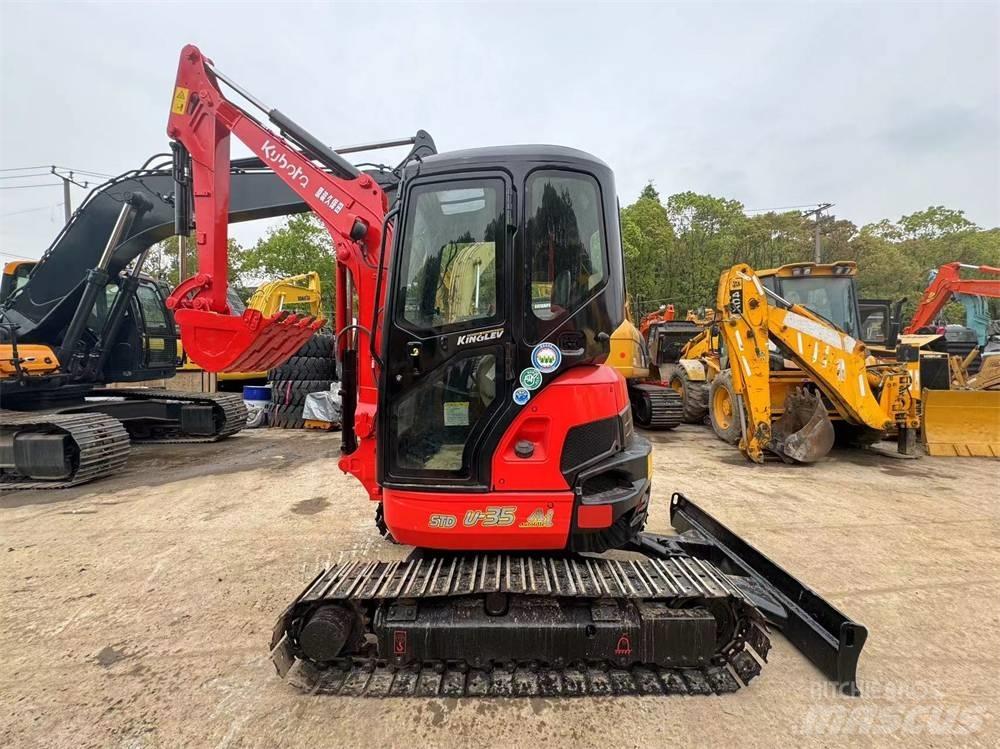 Kubota U 35-3 ミニ油圧ショベル 7t以下（ミニユンボ・ミニディガー）