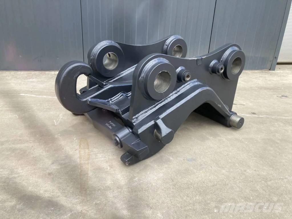  Smitma CW40 - EC290 クイックヒッチ