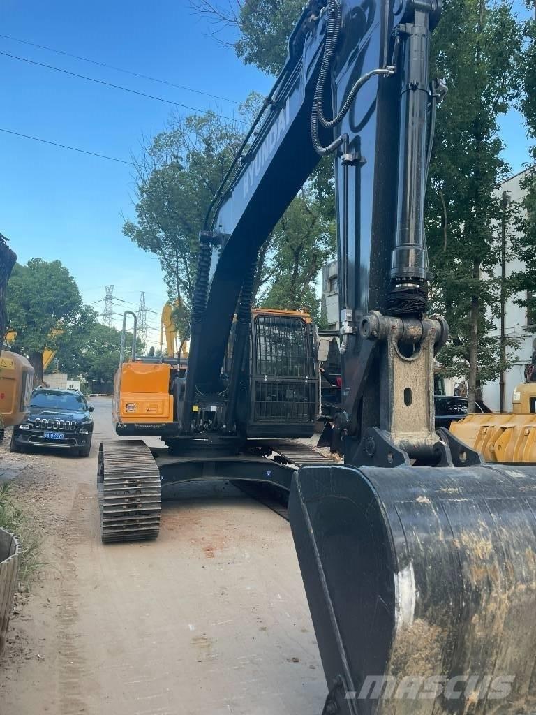 Hyundai 220HX 大型油圧ショベル12t以上（パワーショベル・ユンボ）