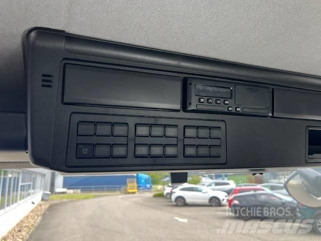 Palfinger P 300 KS トラック高所作業車