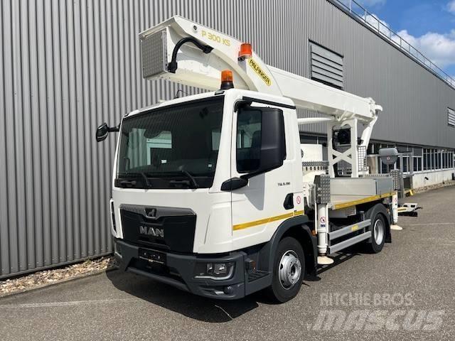 Palfinger P 300 KS トラック高所作業車